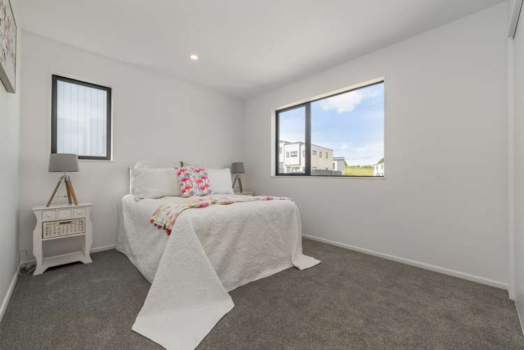 47b Crestview Rise Papakura_15