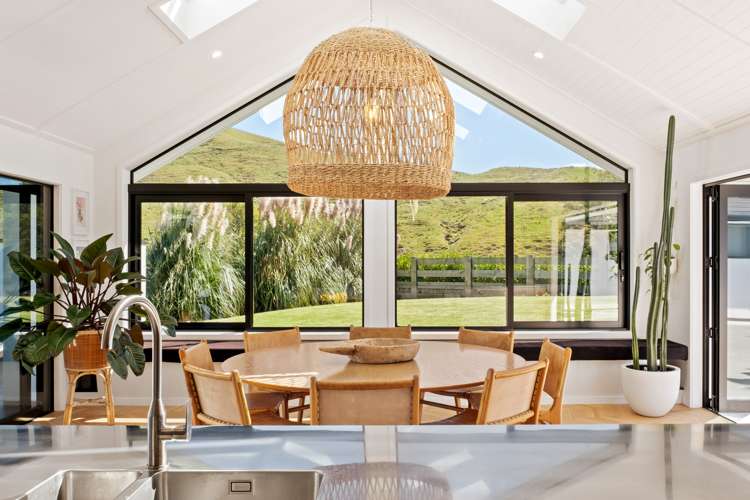 82 Scarlys Way Okitu_7