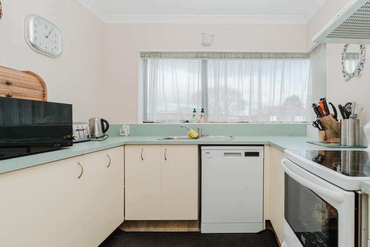 2/415 Cambridge Road Te Awamutu_4
