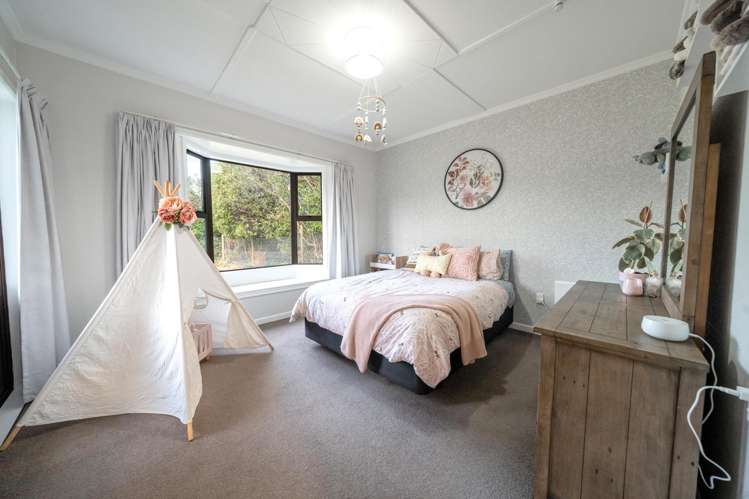 76 Ariki Avenue Otatara_11