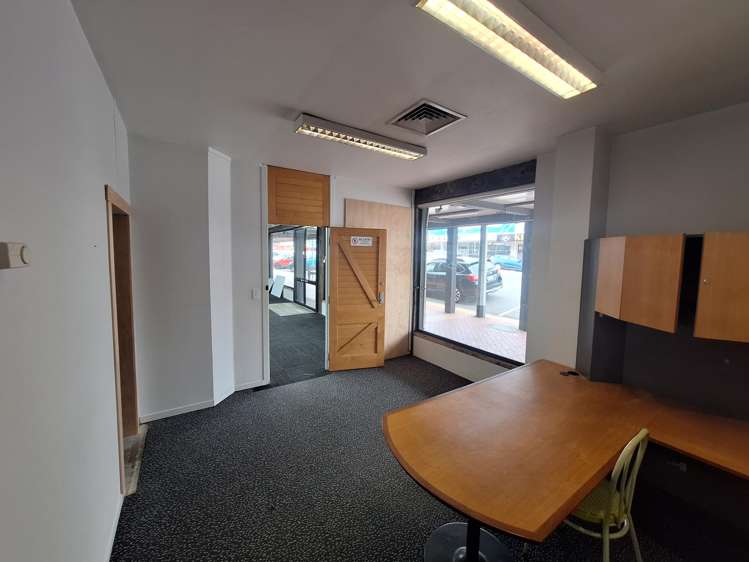 212 Broadway Stratford_6