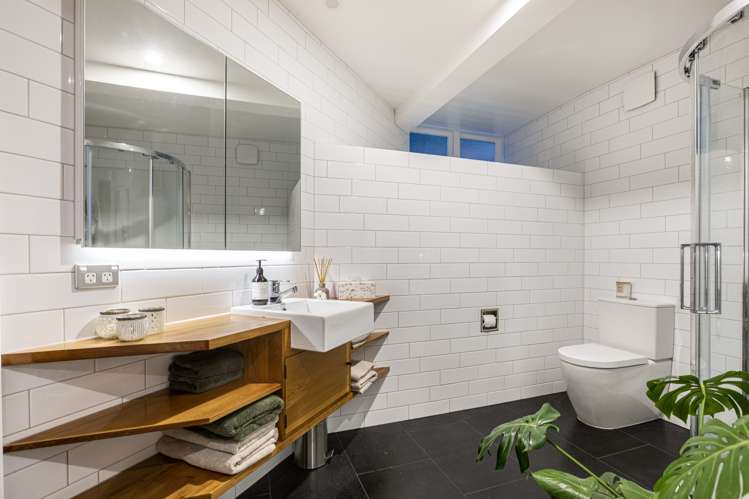 3 Coroglen Avenue Birkenhead_22