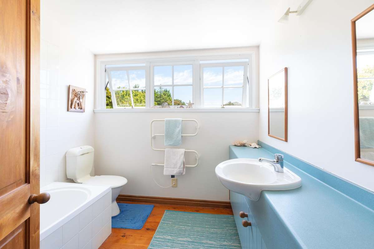 242A and 242B Omaha Flats Road_3