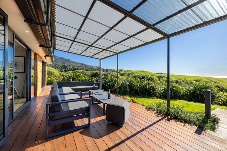 666 Te Hutewai Road Raglan_41