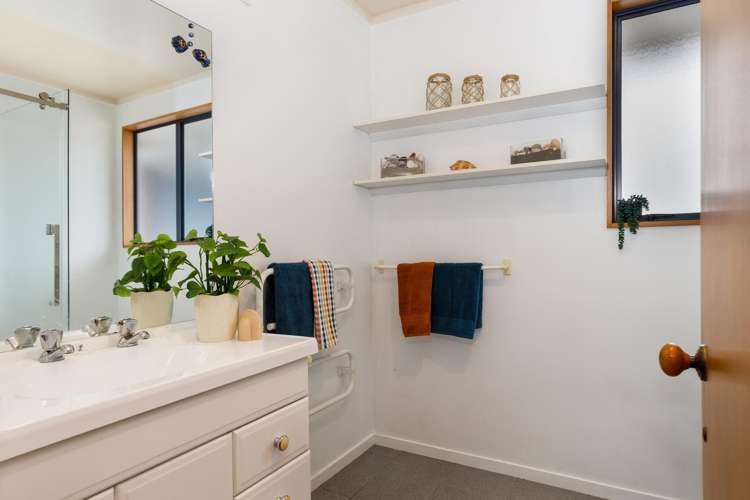 3 Robalan Place Redwoodtown_20