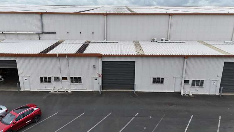 Unit 10/69 Captain Springs Road_0
