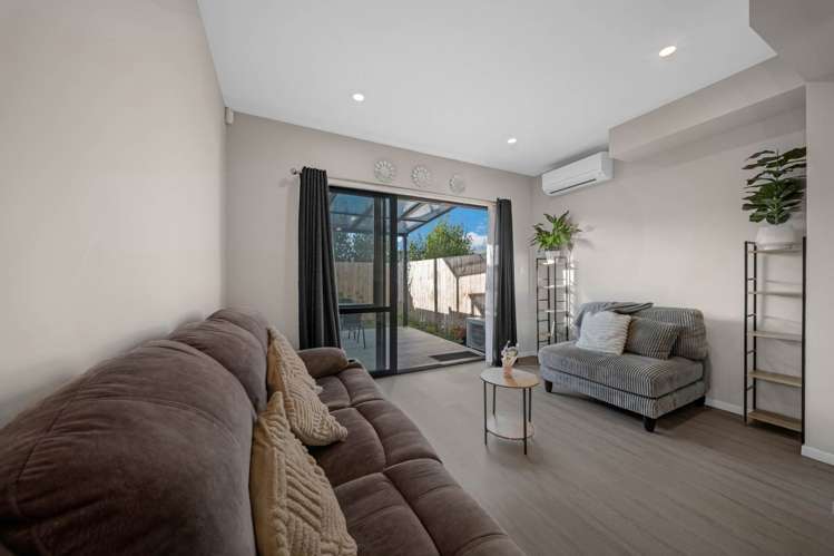5/53 Archibald Road Kelston_16