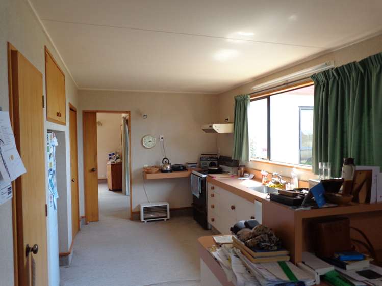 25 Rata Street Kaka Point_11