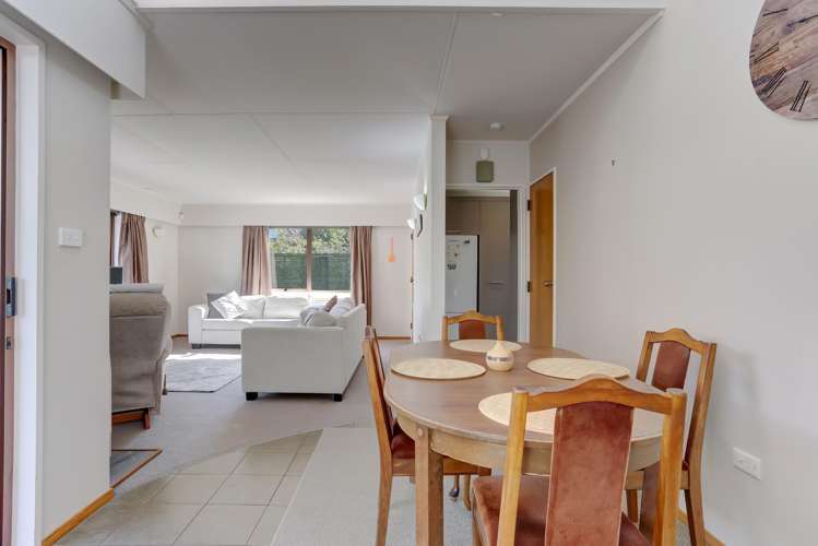 15a Brassey Road Saint Johns Hill_5