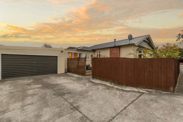 1/64 Somerfield Street Somerfield_13