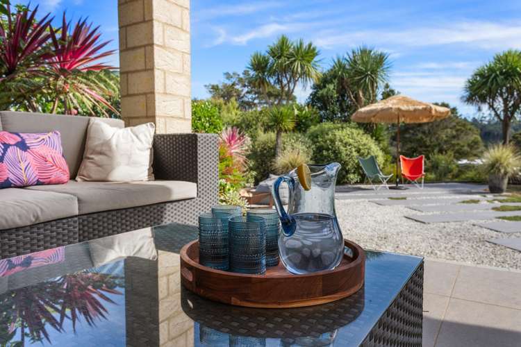 21 Carter Road Oratia_13