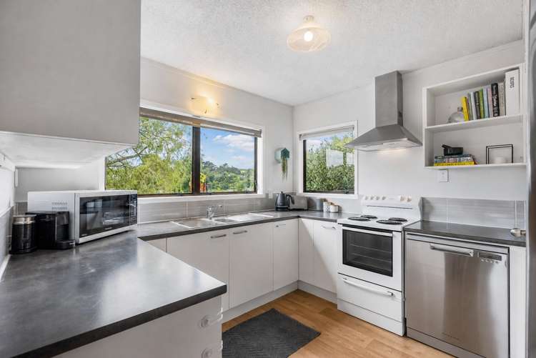 3/141 Verbena Road Birkdale_5