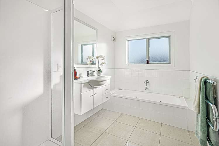 15 Grove Road Addington_11