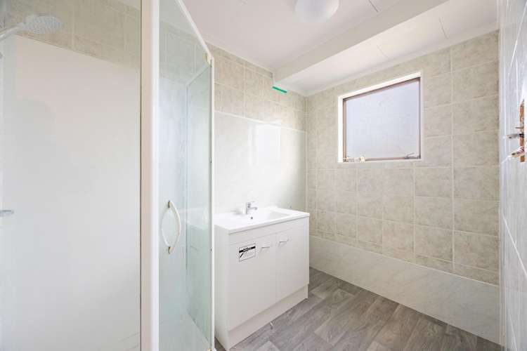 15 Percy Spiller Avenue Maraenui_4