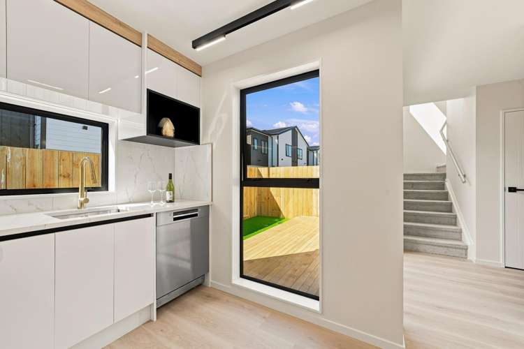 62 Mclean Avenue_4