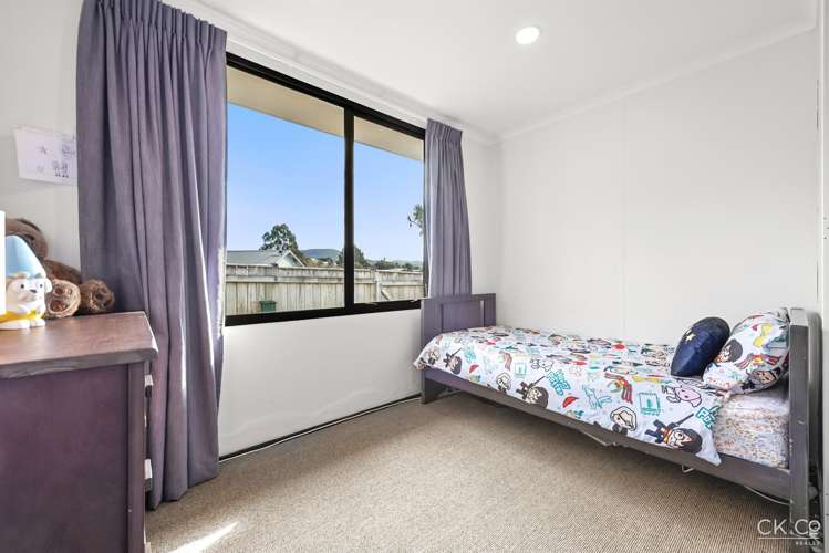 20 Fenchurch Grove Stokes Valley_11