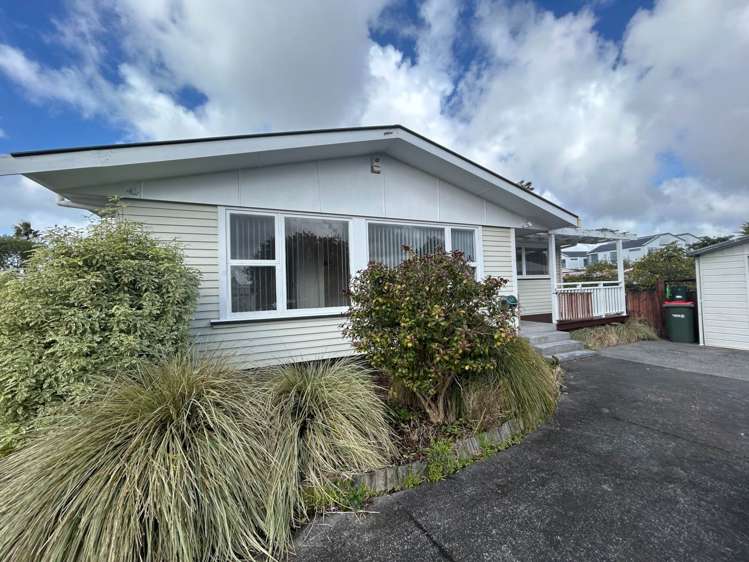 17 Clinton Avenue Te Atatu Peninsula_14