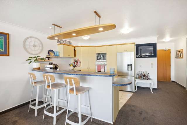 9/44 Marine Parade Paraparaumu Beach_2