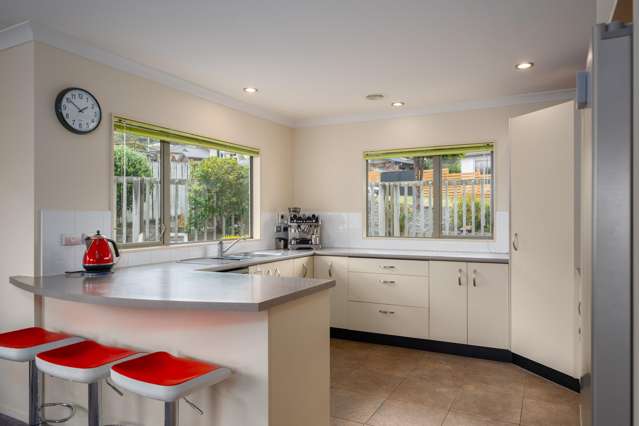 3 Gifford Grove Churton Park_3