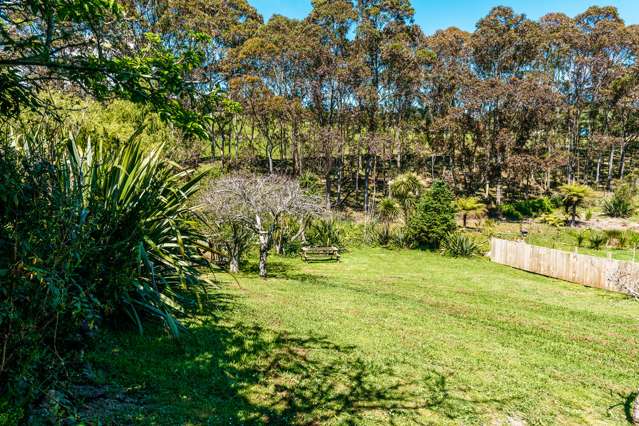 13 Totara Road Onetangi_2