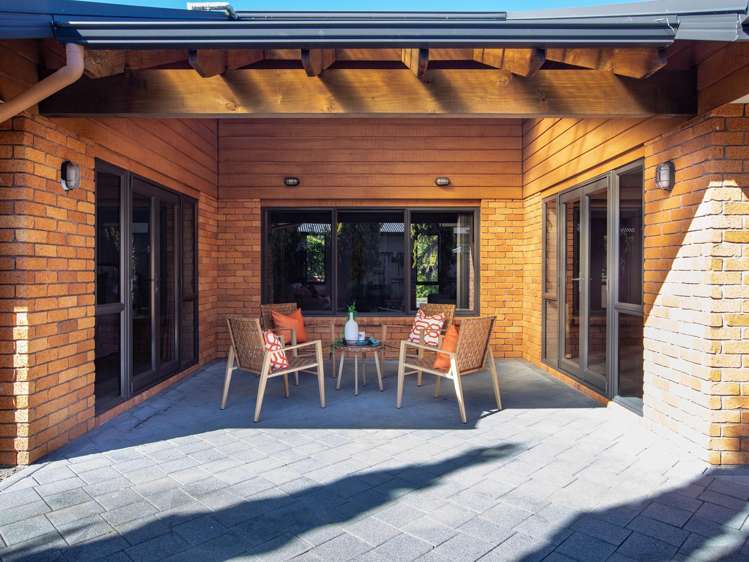 2 Shiraz Place Rototuna_9