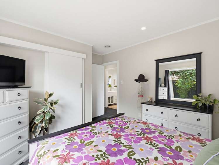 27 Steele Street Hornby_13