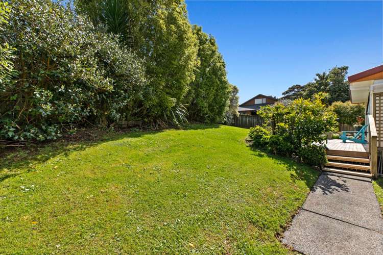 28 Kotinga Ave Glen Eden_17