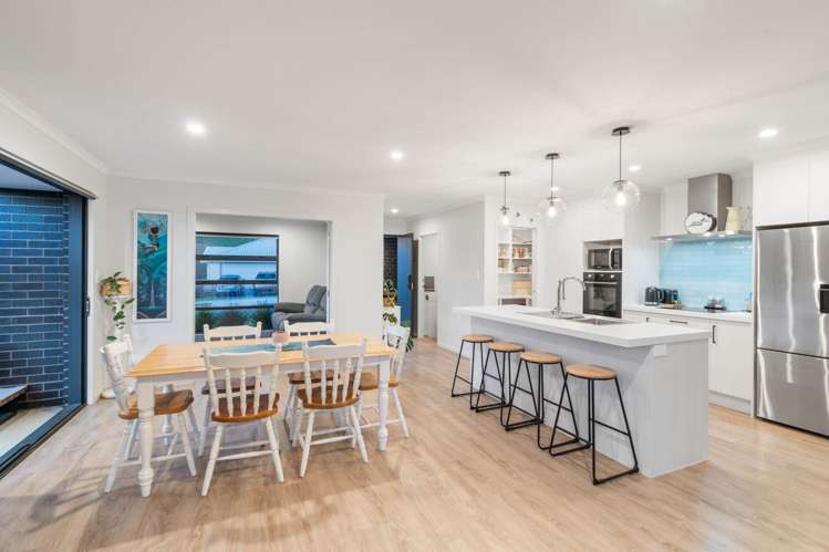 180 Adler Drive_3