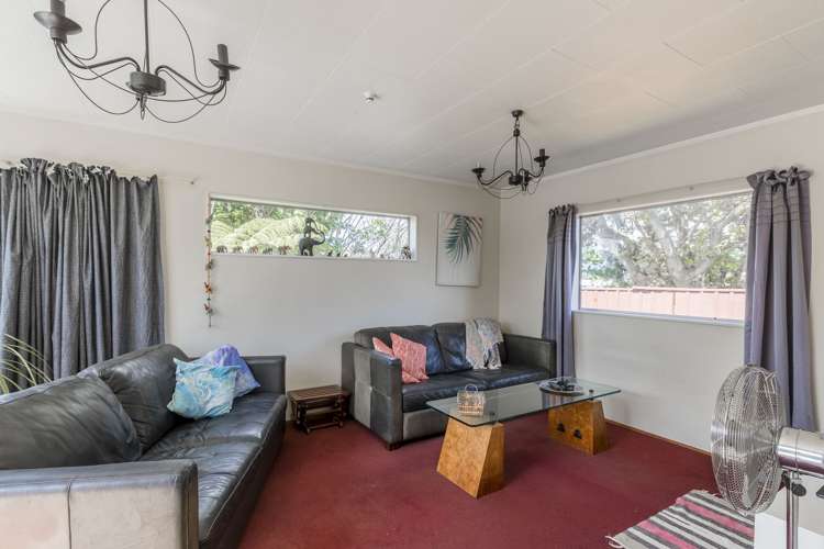 14 Kowhai Grove Raumati Beach_8
