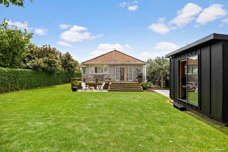 49 Anderson Avenue Point England_17