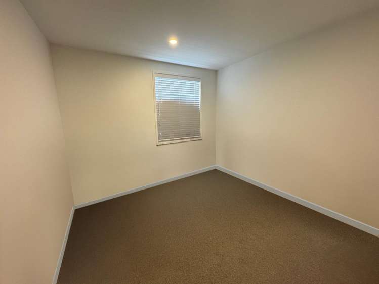 56 Tahuhu Road Mt Wellington_14
