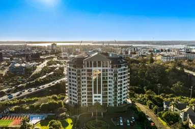 804/135 Grafton Road_2