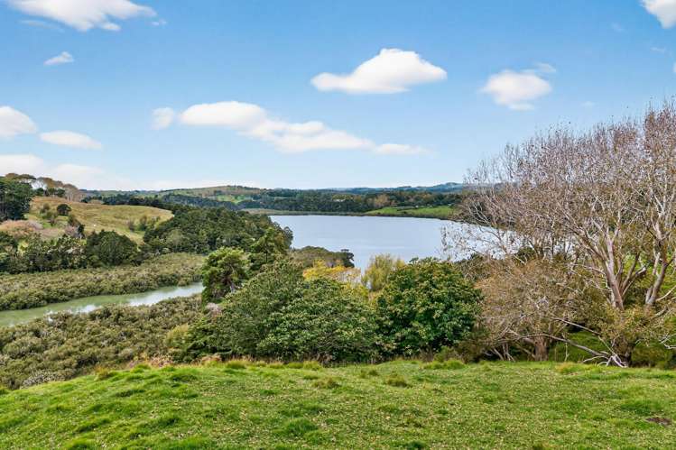 102B James Road Maungaturoto_30