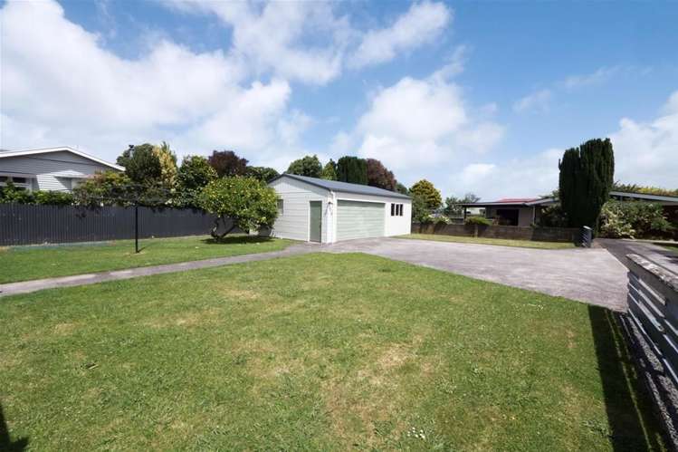 35 Disraeli Street Hawera_13