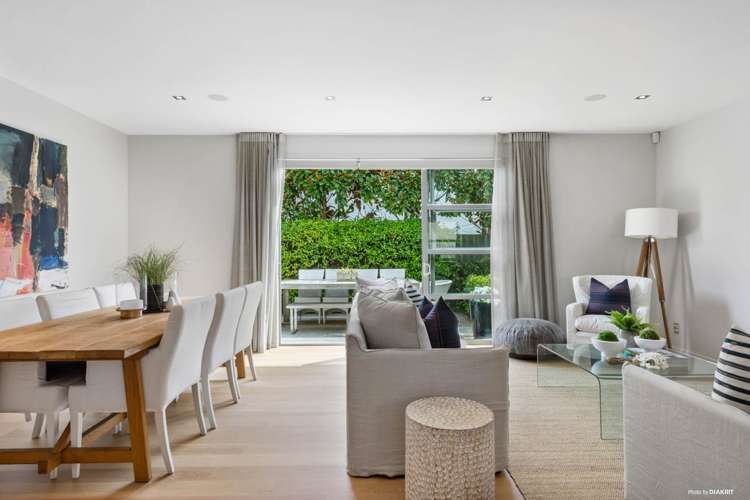 86 Long Drive Saint Heliers_8