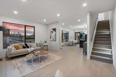 196 Henwood Road_2