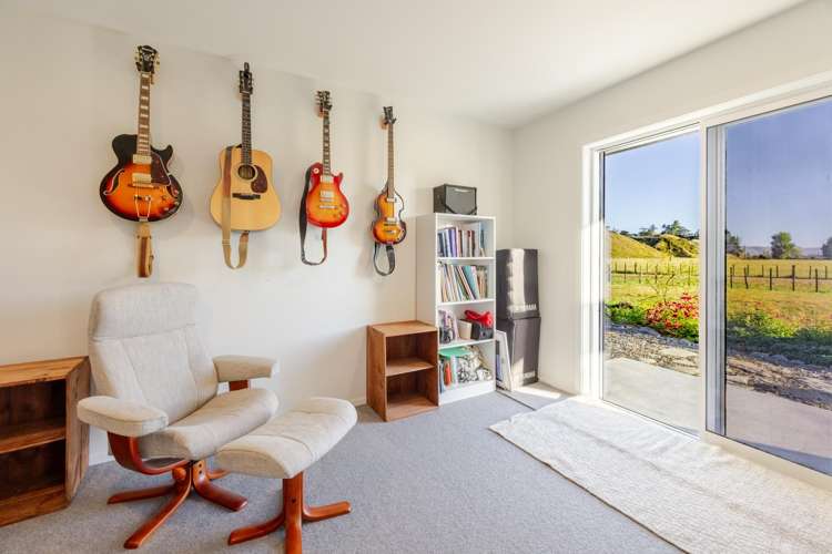 742b River Road Otane_15