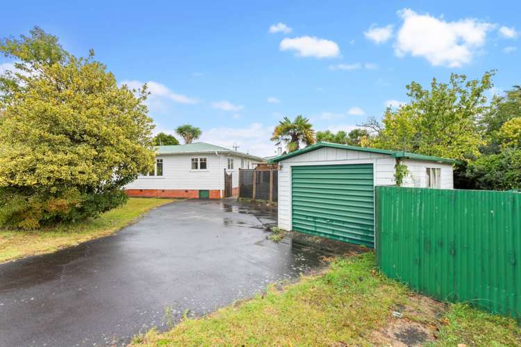 7 Gloria Avenue Te Atatu Peninsula_15