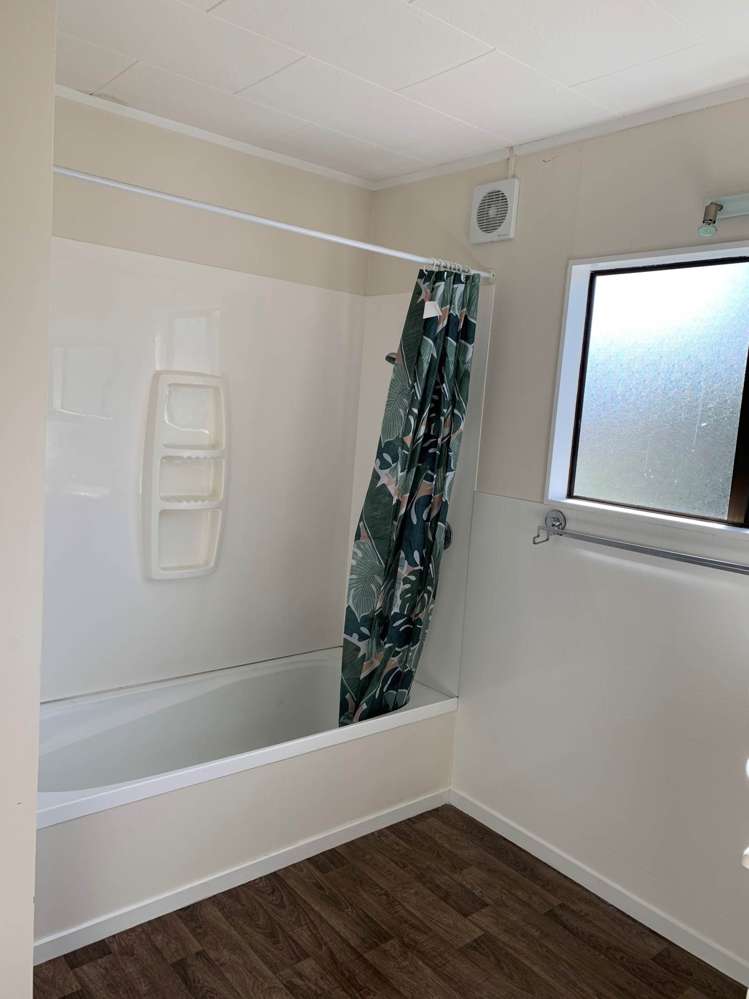 39 Glengarry Road Glen Eden_11