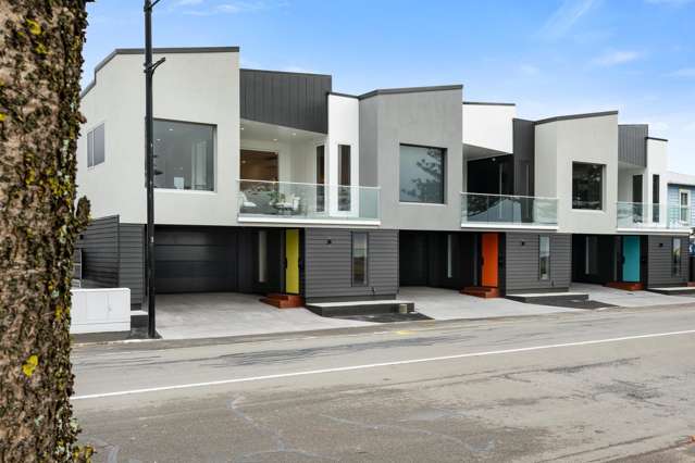 585 Marine Parade Napier South_1