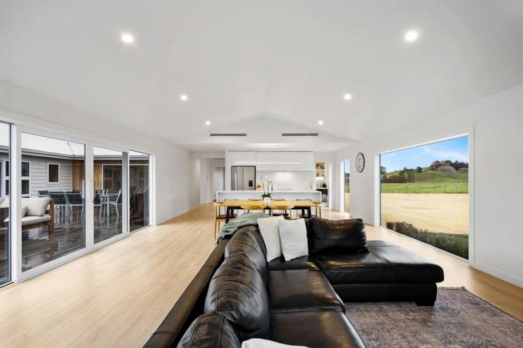 2506 Kahuranaki Road_4