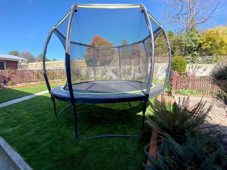 16 Edinburgh Place Balclutha_19