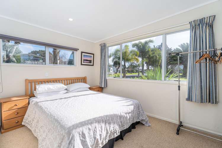 30 Oyster Drive Cooks Beach_12