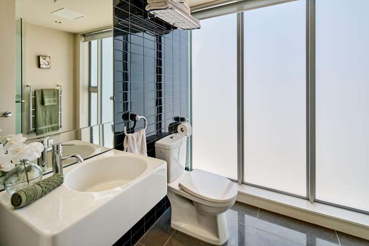 7D/42 Cable St Te Aro_17