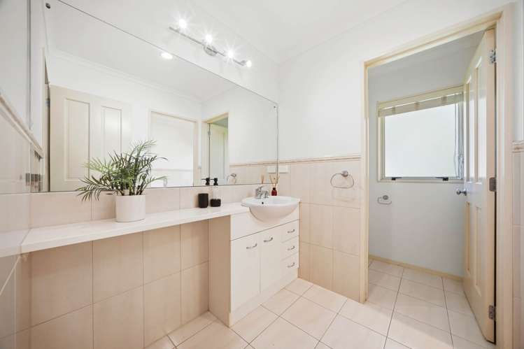 248 Paremoremo Road Lucas Heights_16