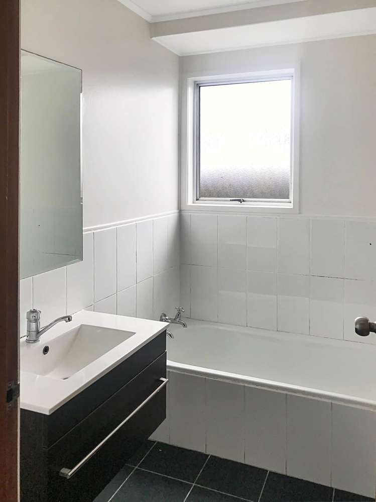 213 Wordsworth Road Clendon Park_11