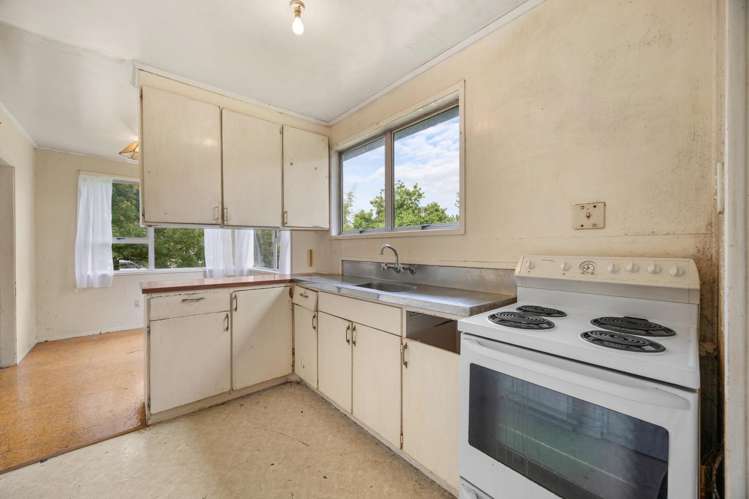 9 Ascot Ave Henderson_5