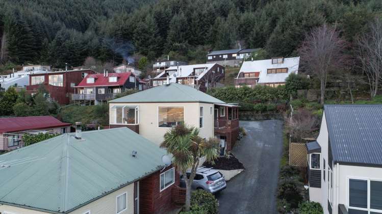 15b Wye Place Fernhill/Sunshine Bay_19