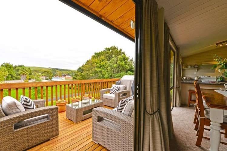 25 Sarah Todd Lane Waimauku_2