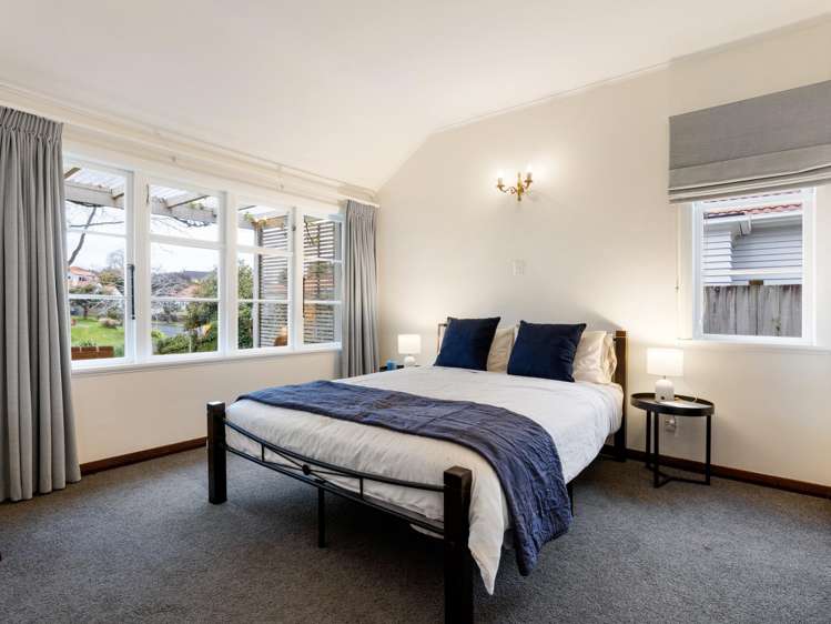 13 Plunket Terrace Hamilton East_16